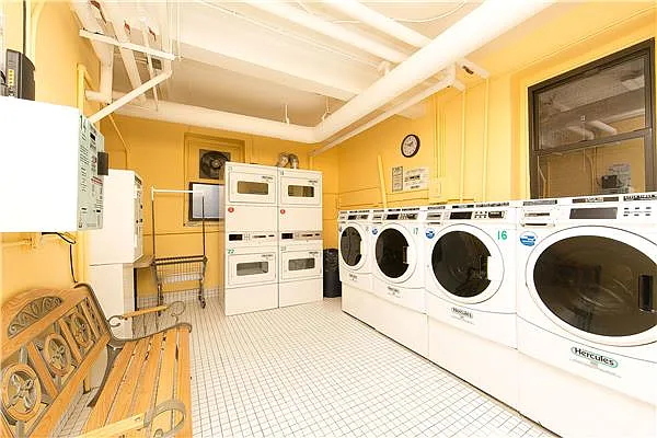 Sold by Dorsa Group | media 42