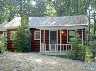 18 Victory Knoll Path, Miller Place, NY 11764