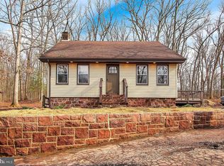 2660 Conewago Rd, Dover, PA 17315