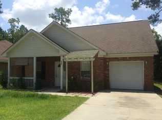 6087 E Hinds St, Bay St Louis, MS 39520