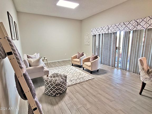 4th image of 10880 W Thunderbird Blvd