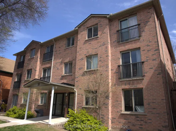 28 Victoria Ave N #314, Hamilton, ON L8L 5E1