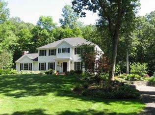 18 Georges Hill Rd, Newtown, CT 06470