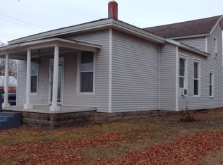 120 S 1st St, Cedar Springs, MI 49319