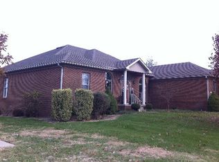 118 General Nelson Dr, Richmond, KY 40475