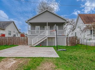 805 E Mulberry Ave, Wharton, TX 77488