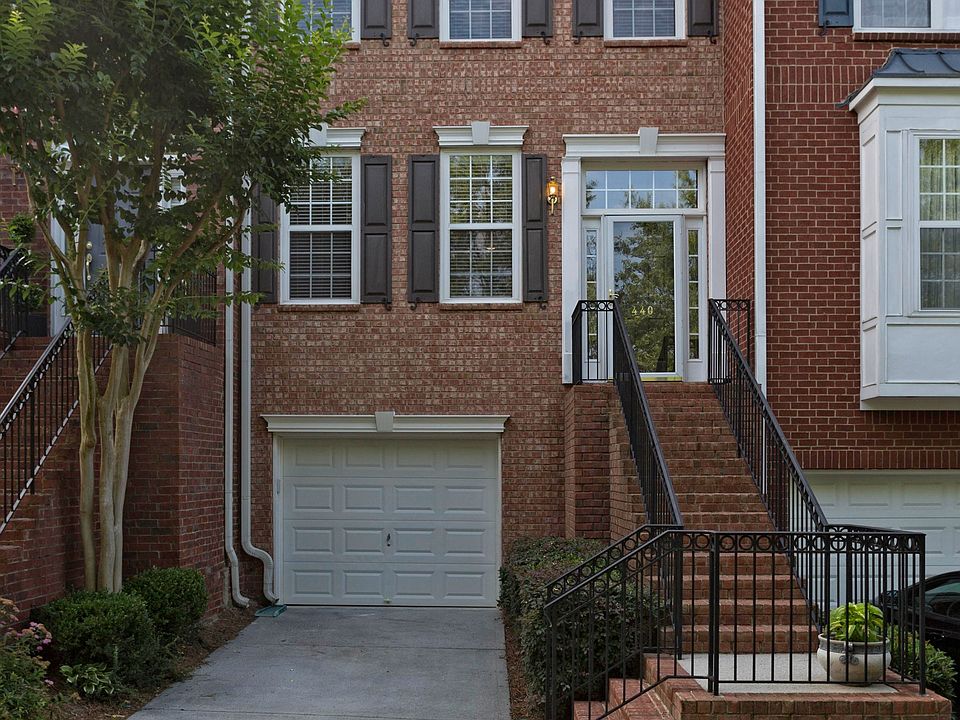 1st image of 440 Tioram Ln SE