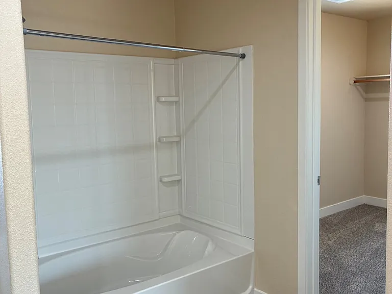 3621 Venice Ave — Photo 26