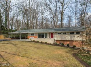 3415 Barkley Dr, Fairfax, VA 22031