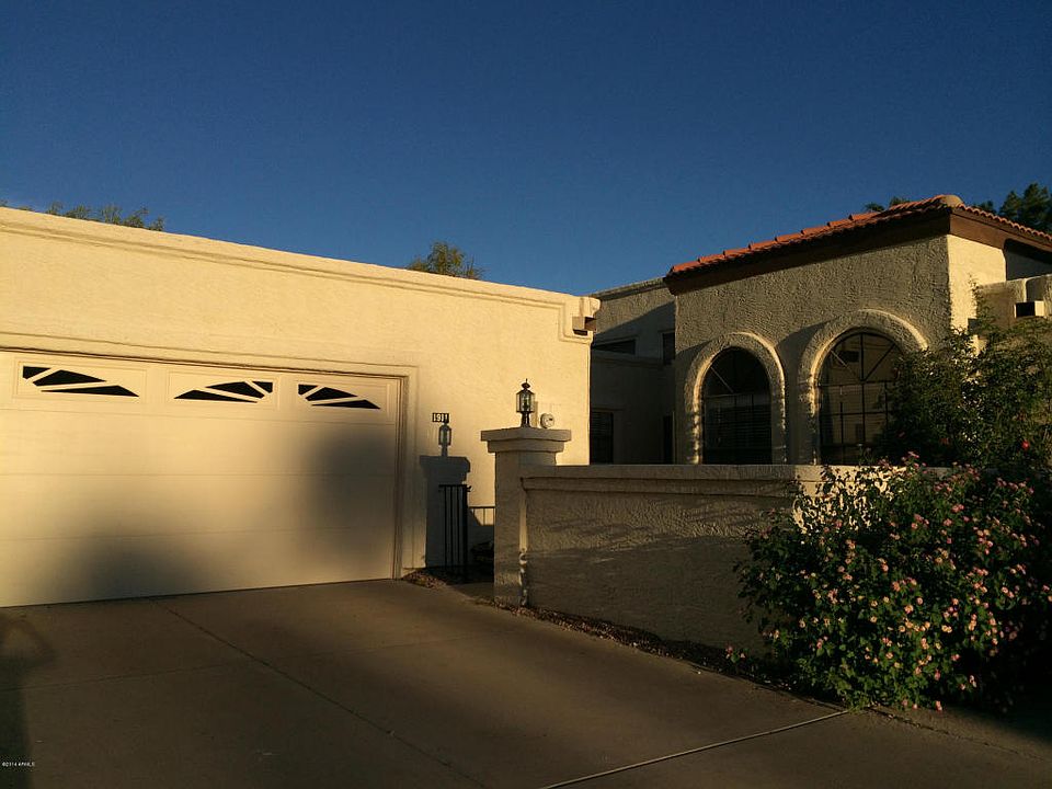 1st image of 1911 E Vinedo Ln