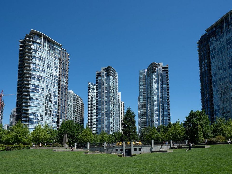 1st image of 1495 Richards St #808