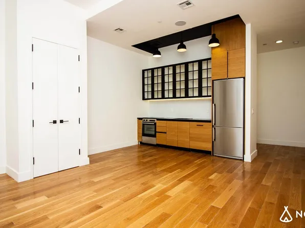 783 Knickerbocker Ave APT 112, Brooklyn, NY 11207