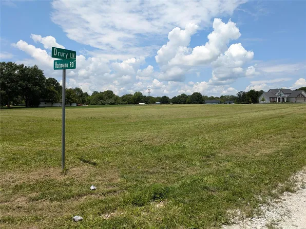 100 Drury Ct, O'Fallon, MO 63366