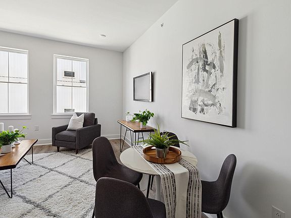 4th image of 1439 Federal St Unit 212