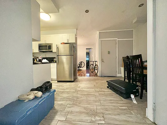 Rented by Doorway NYC, LLC | media 8