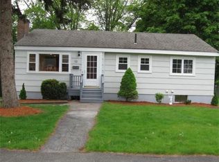 10 Clearwater Rd, Peabody, MA 01960