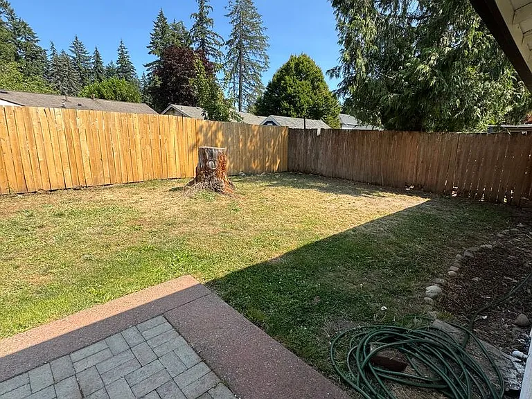 18863 SE 269th St — Photo 22