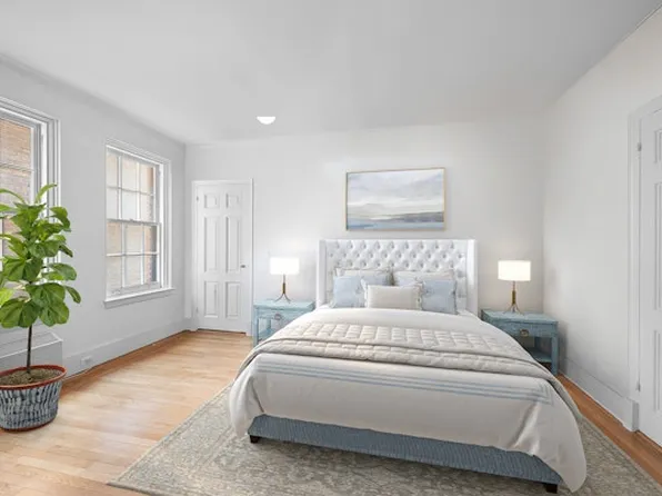 14 Sutton Place South image 6 of 12