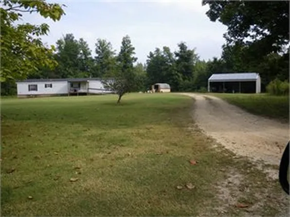421 Steele Levee Rd, Gleason, TN 38229