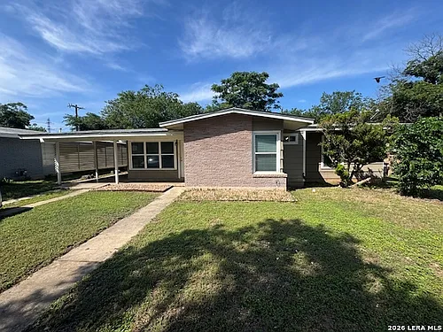 211 Eastley Dr Photo 1