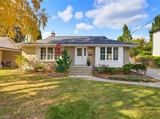 38 Varadi Ave, Brantford, ON N3R 3N3