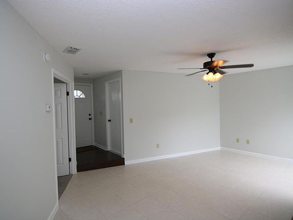 4th image of 8166 Virgo St