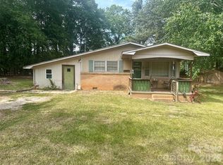 119 Stedman Rd, Dallas, NC 28034
