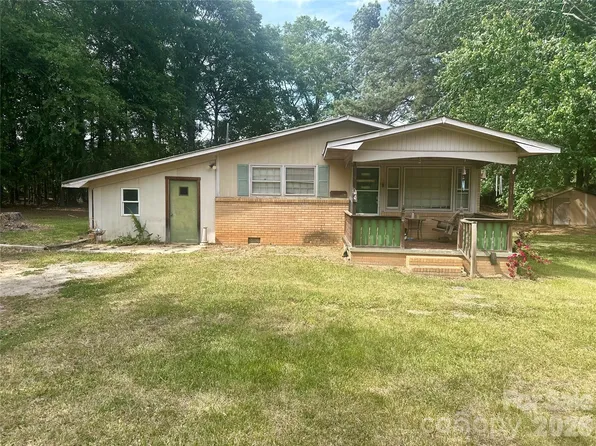 119 Stedman Rd, Dallas, NC 28034