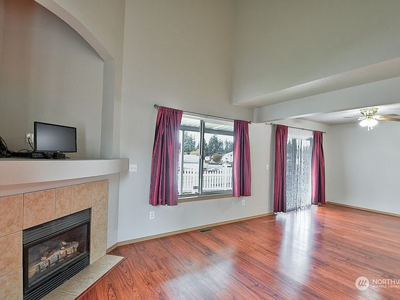 3rd image of 15406 41st Avenue E