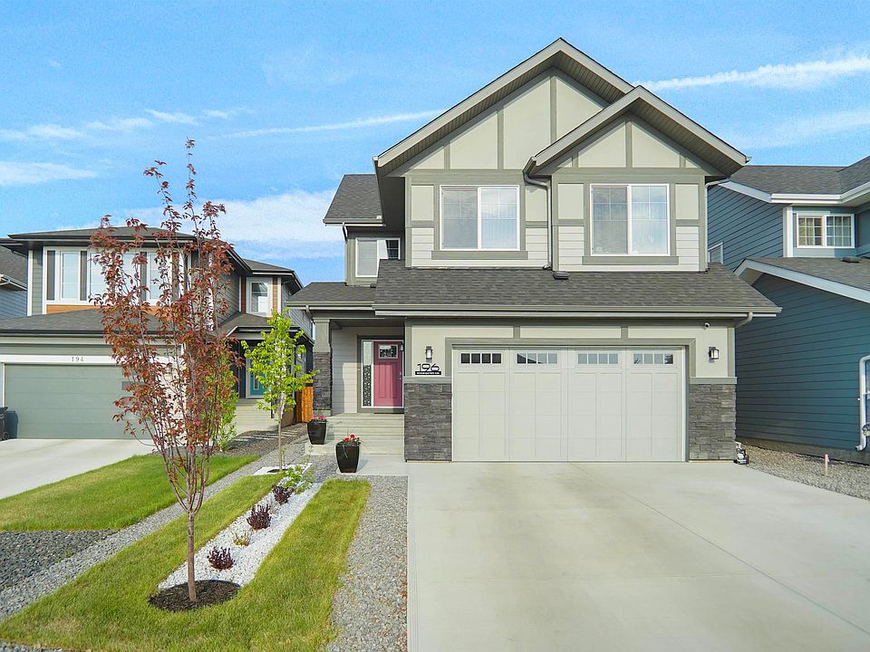 1st image of 196 Edgewater Cir