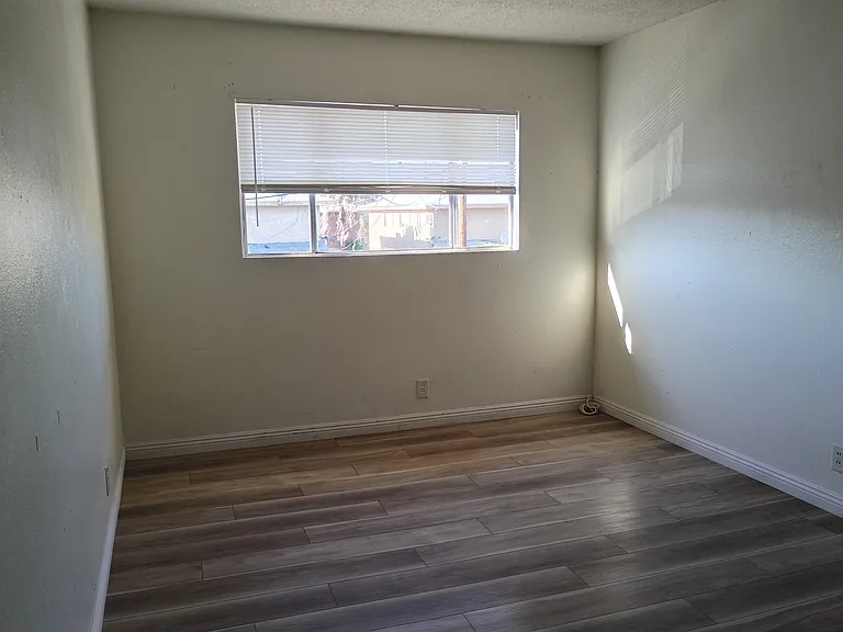 530 Kolson Cir #D — Photo 11