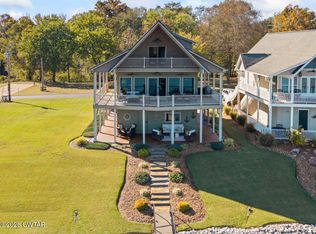 744 Miracle Rd, Decaturville, TN 38329