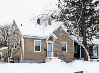 1436 Hazel St N, Saint Paul, MN 55119