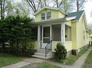 2715 Oak Grove Pl, Toledo, OH 43613