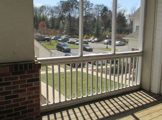 6522 Lake Park Dr #2I, Greenbelt, MD 20770