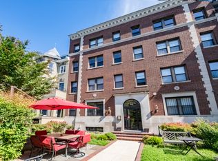 1321 Fairmont St NW APT 103, Washington, DC 20009