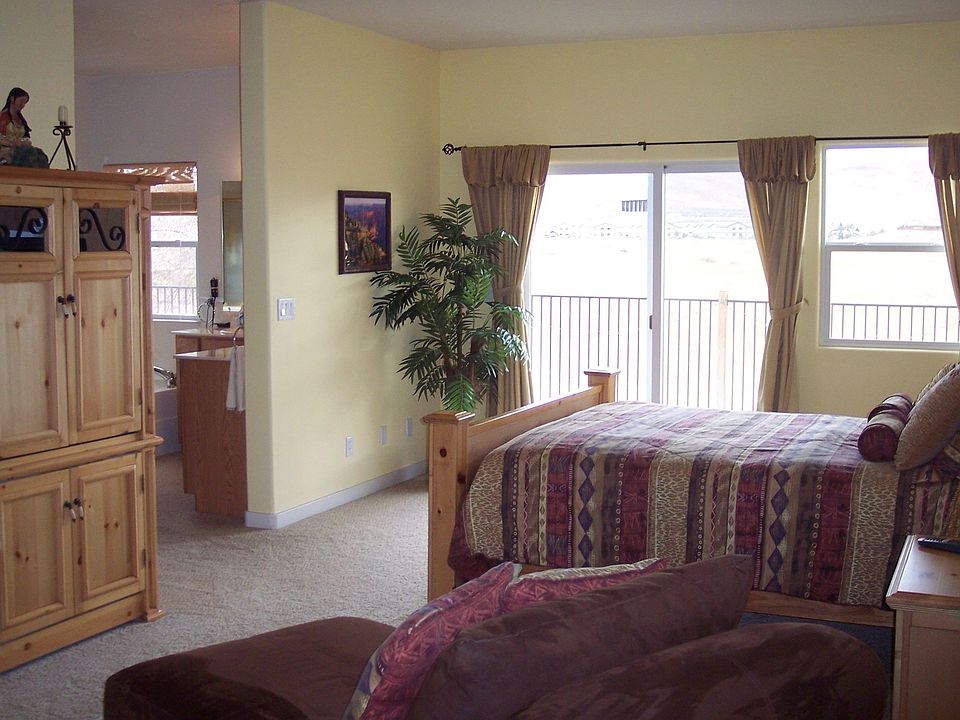 Master Suite with view