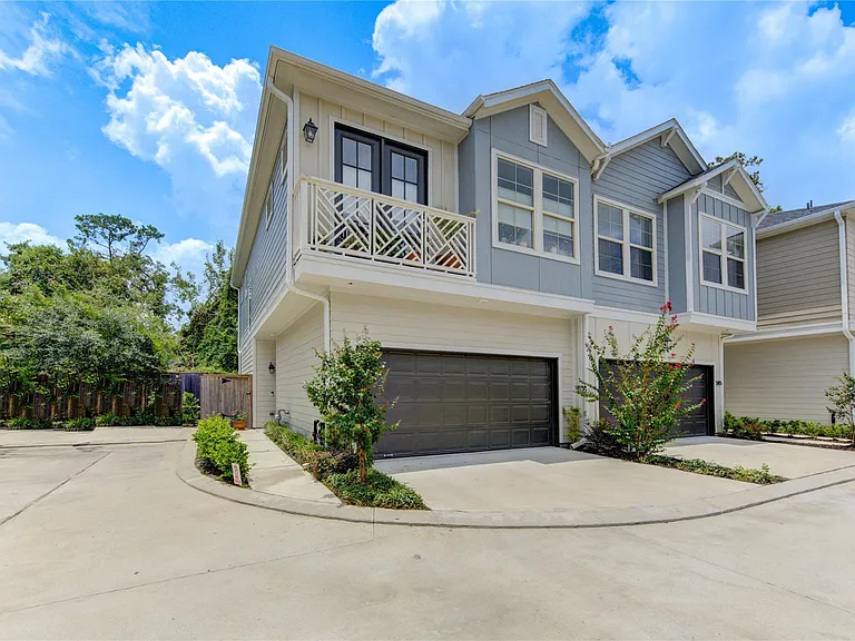 5103 Royal Heath Dr — Photo 1
