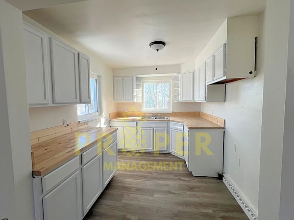 3rd image of 3212 Germantown St