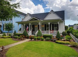 9407 Wheatfield Rd, Charlotte, NC 28277