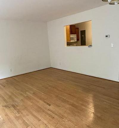 3rd image of 348 Harper Dr #348