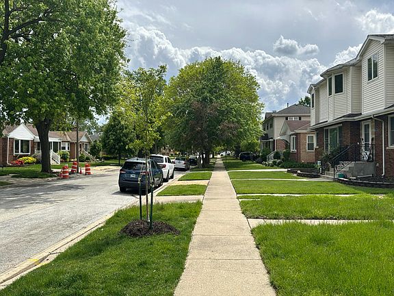 4th image of 9338 S Ridgeway Ave
