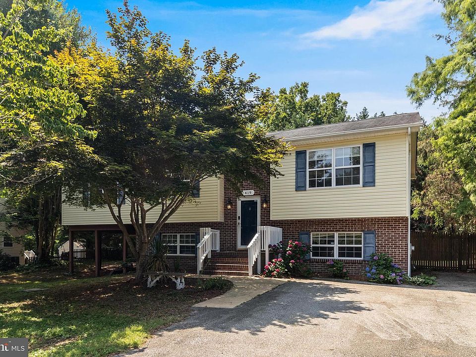 1st image of 419 Grover Ln