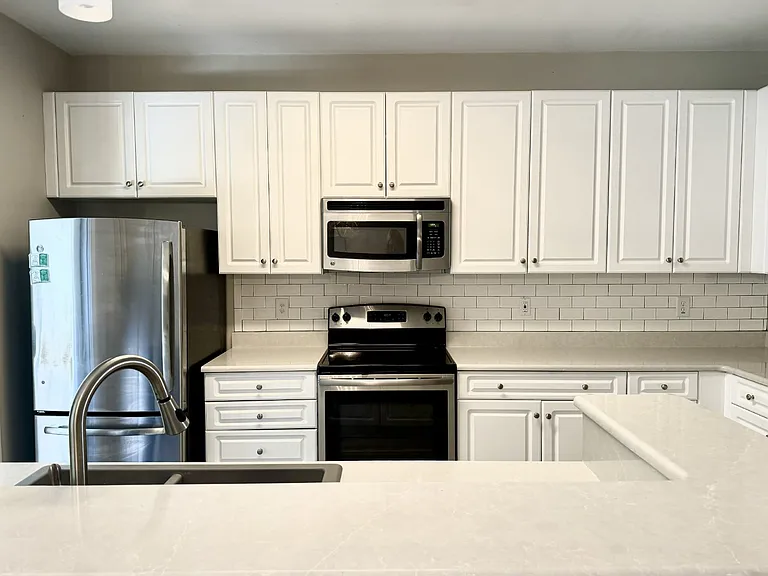 150 Westbury Park Way — Photo 7