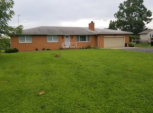 17821 Coshocton Rd, Mount Vernon, OH 43050