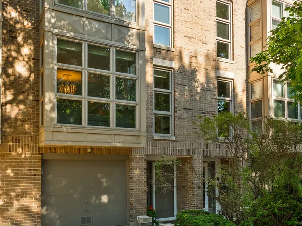 (undisclosed Address), Chicago, IL 60614