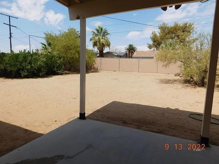 330 E Wilson Ave — Photo 13