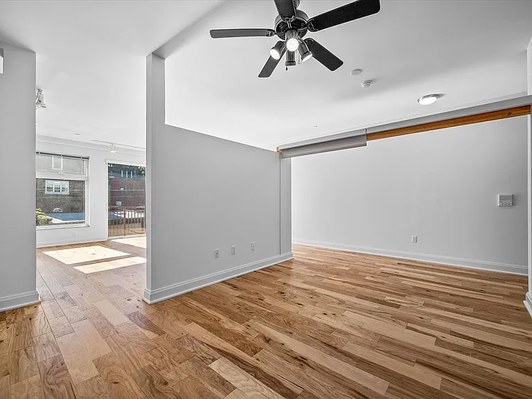 219 Carron St #203 — Photo 12
