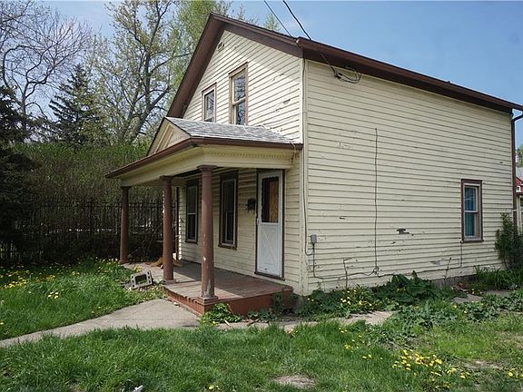 3rd image of 2214 Lockport St