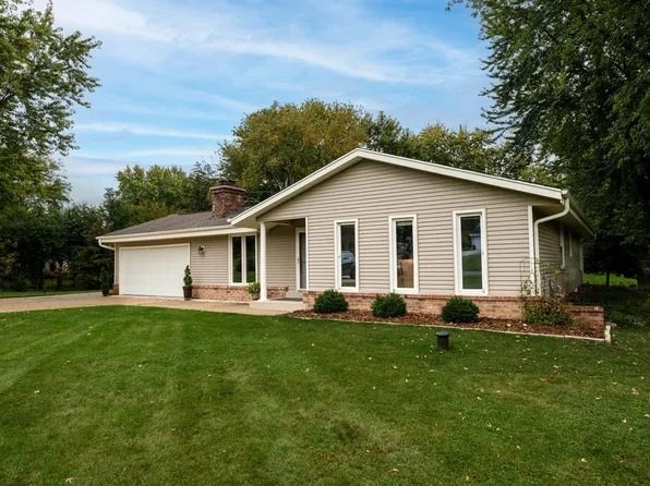 W306N6982 Bette Ann DRIVE, Hartland, WI 53029